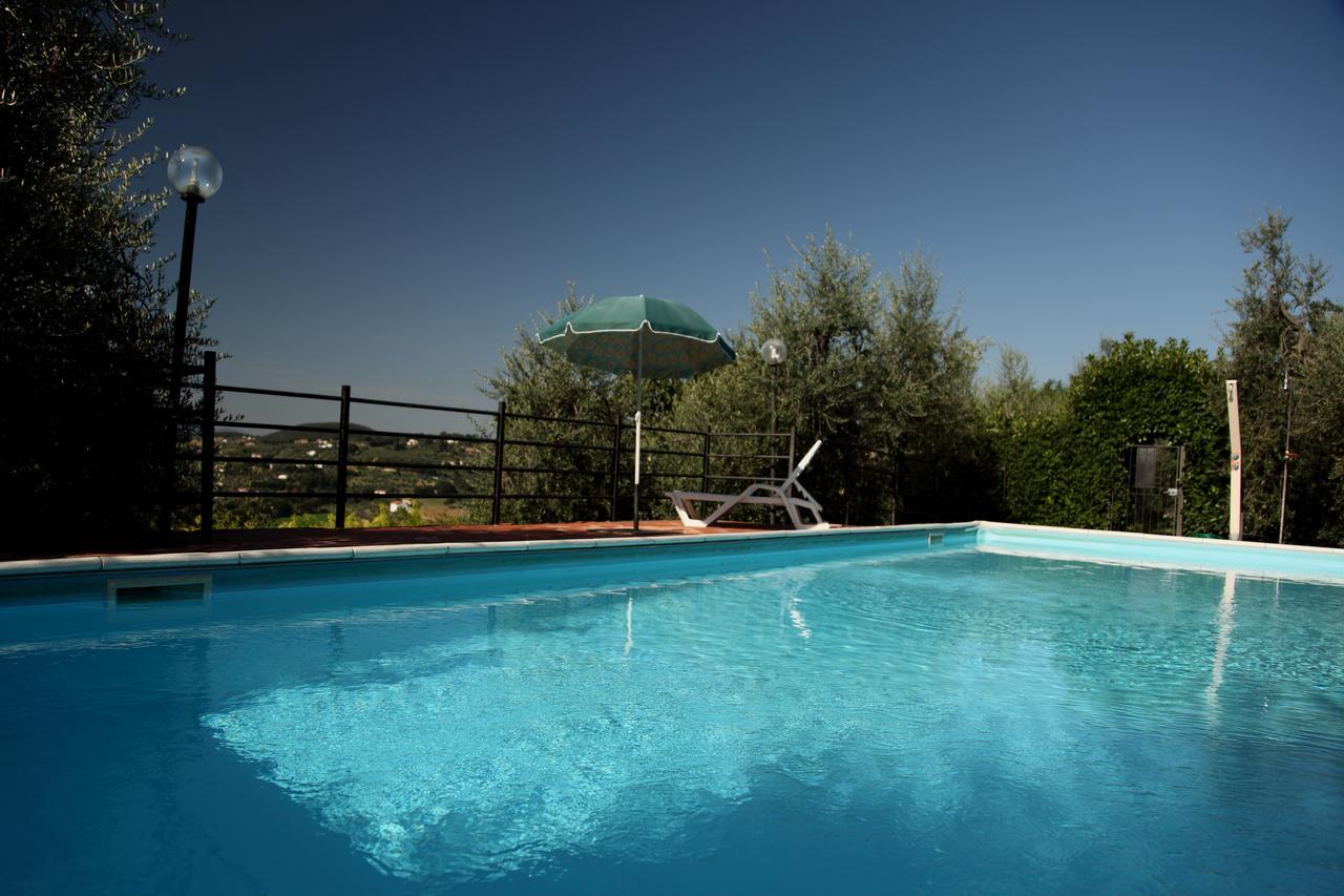 Agriturismo Oliveto Di Geltrude Contessa Amelia Luaran gambar