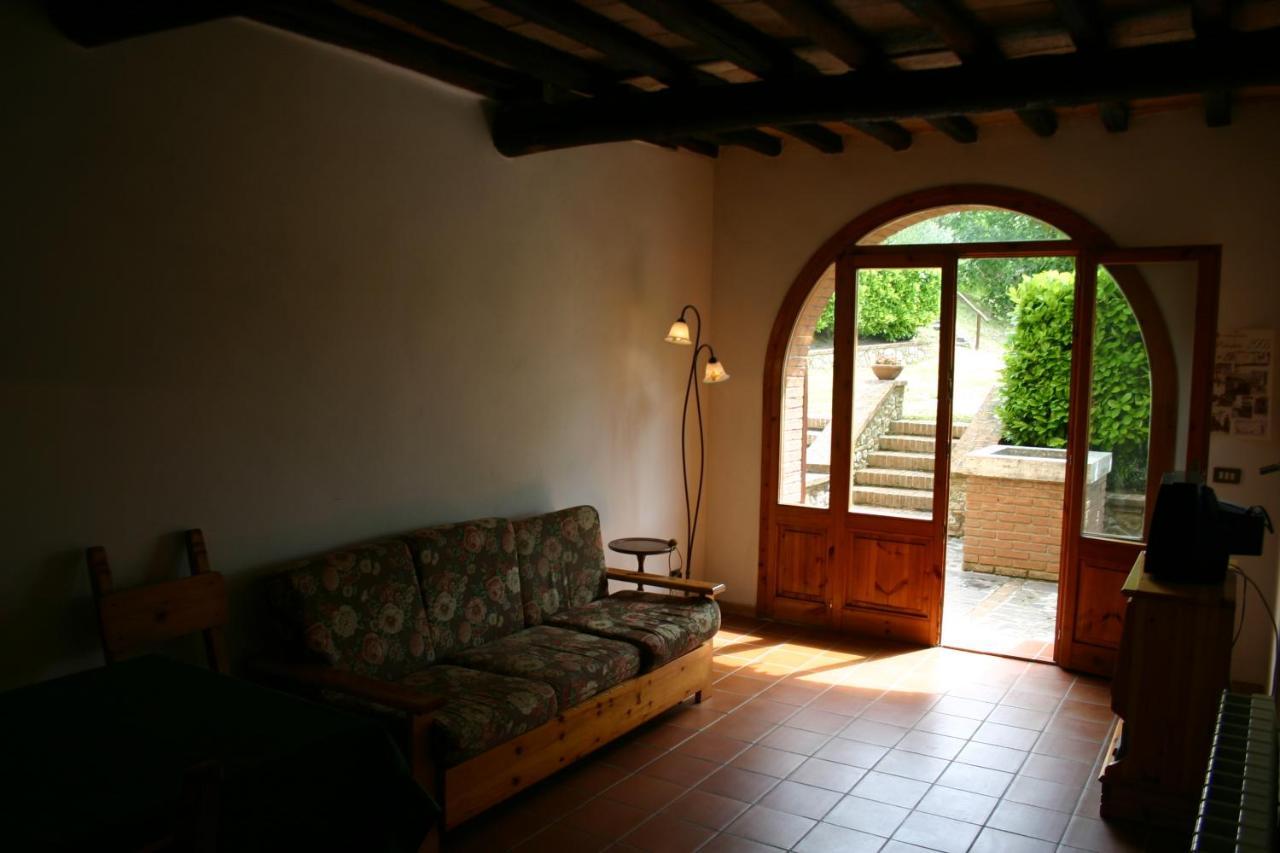 Agriturismo Oliveto Di Geltrude Contessa Amelia Luaran gambar